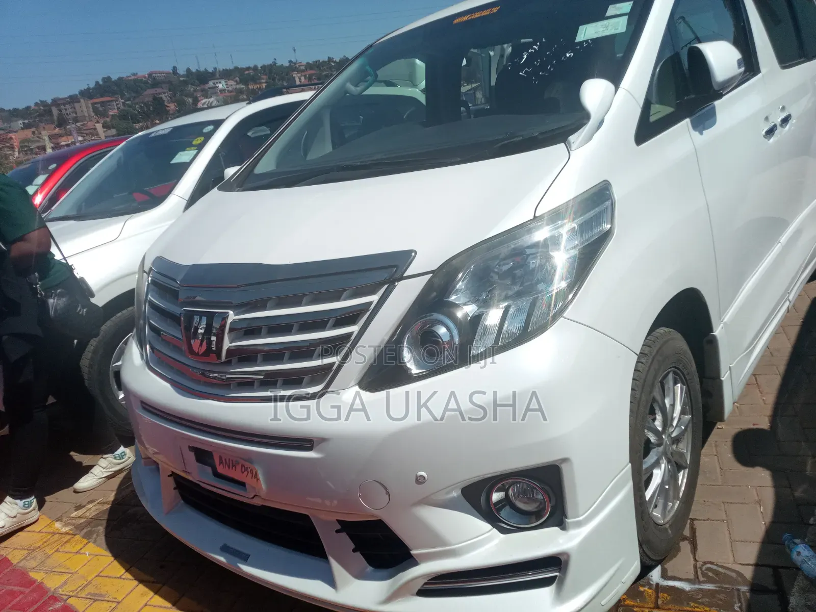 Toyota Alphard 2012 White