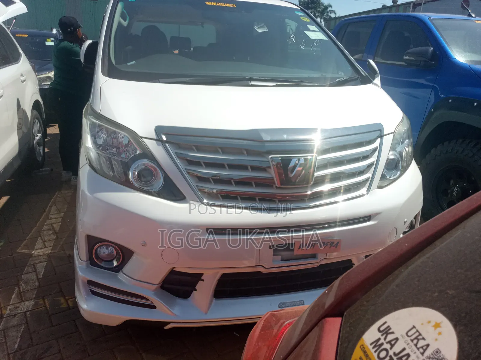 Toyota Alphard 2012 White
