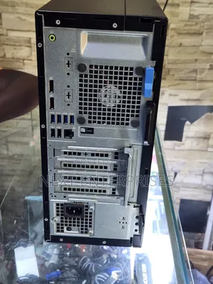 Desktop Computer Dell Optiplex 5060 8GB Intel Core i5 HDD 500GB