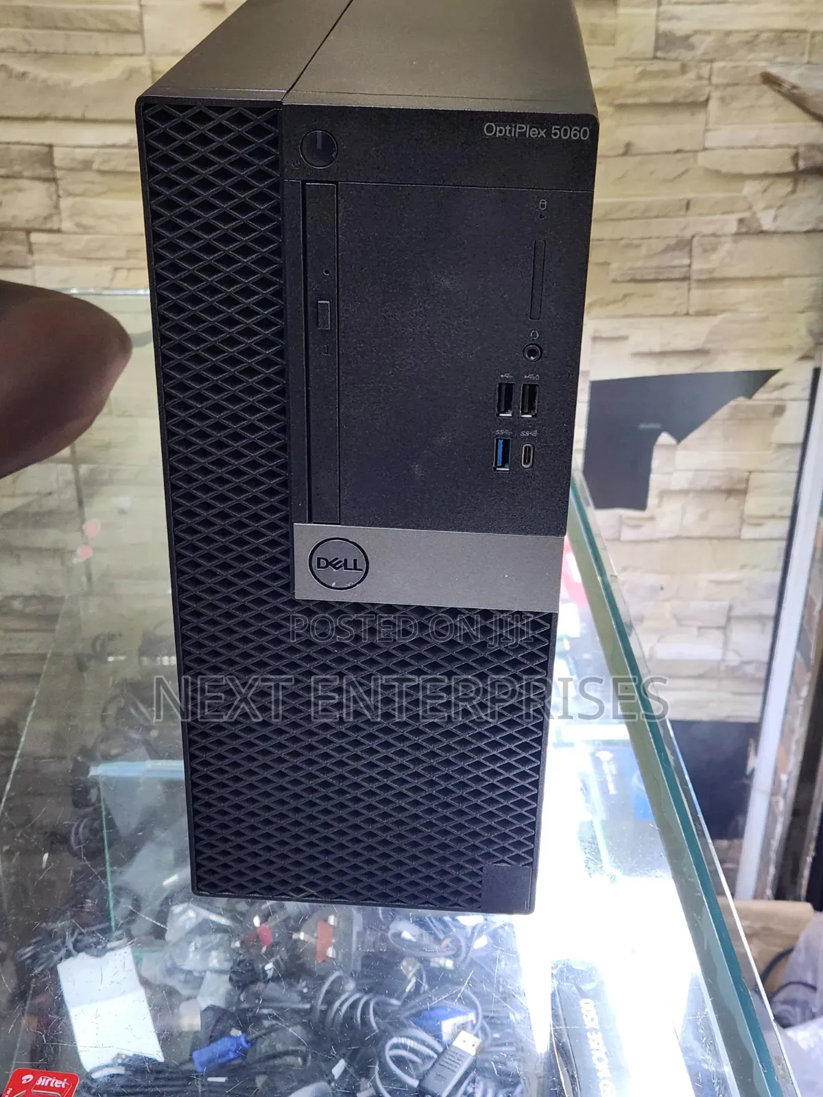 Desktop Computer Dell Optiplex 5060 8GB Intel Core i5 HDD 500GB