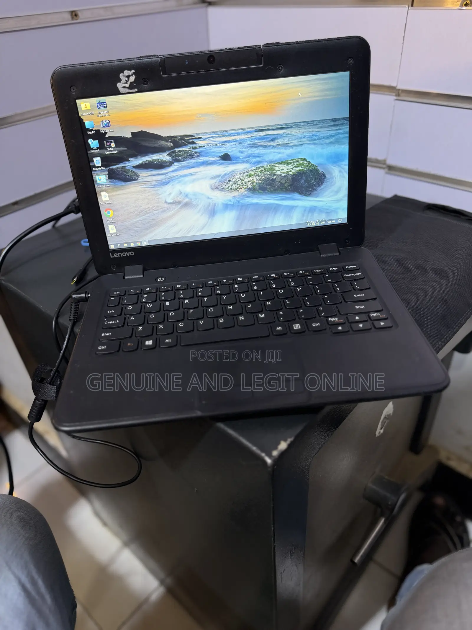Laptop Dell Latitude 3180 4GB Intel Celeron SSD 128GB