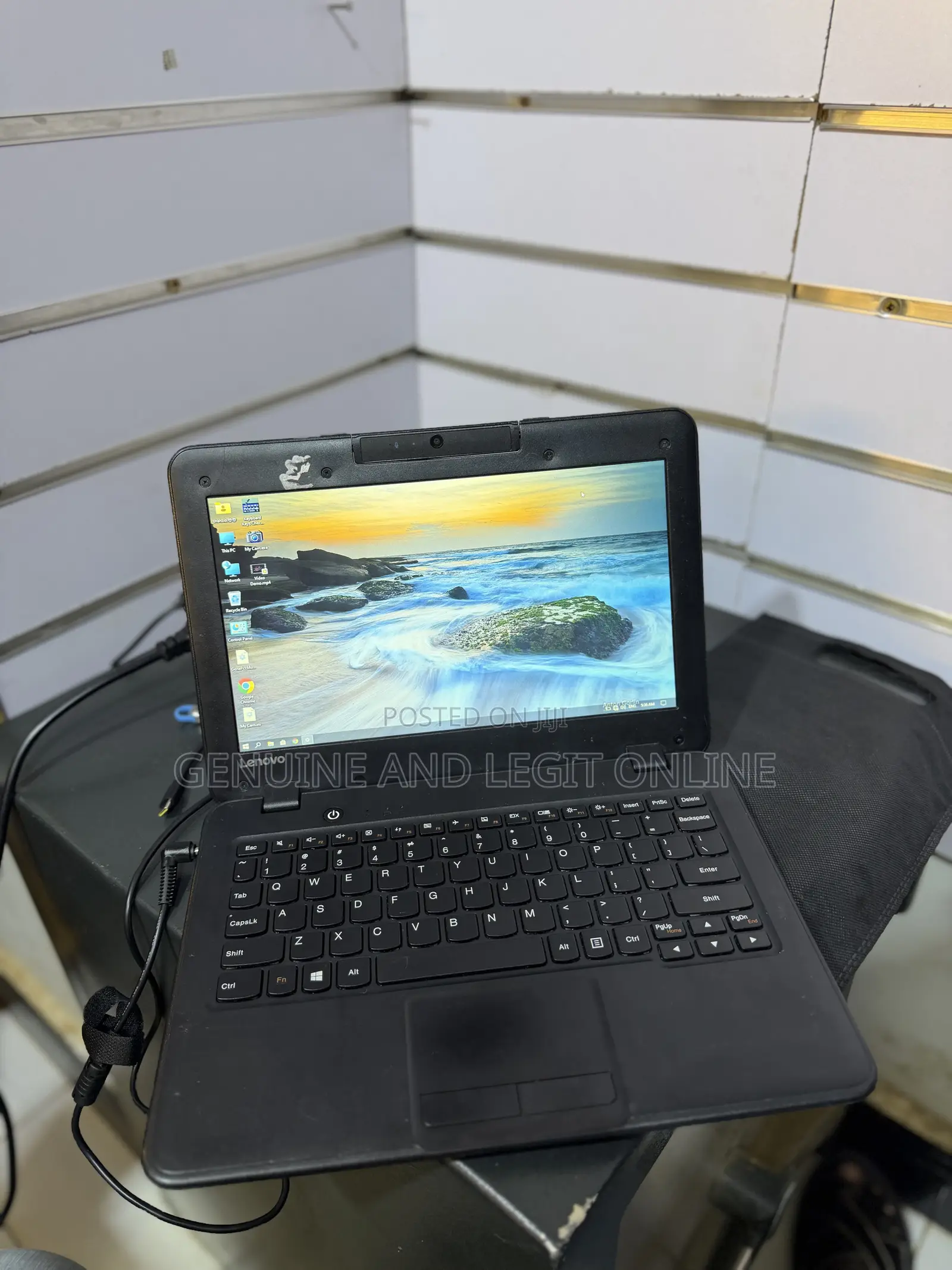 Laptop Dell Latitude 3180 4GB Intel Celeron SSD 128GB