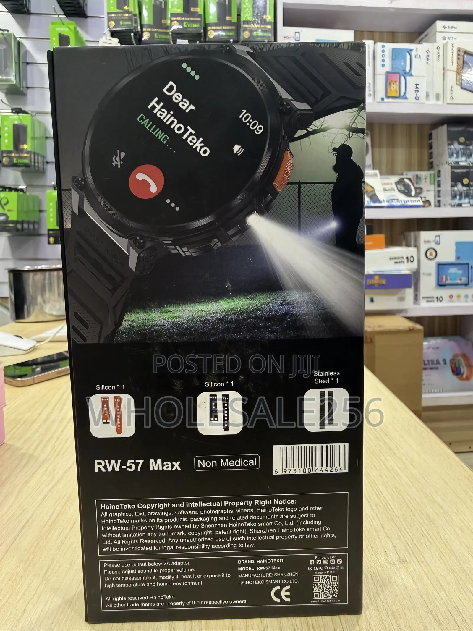 HainoTeko RW-57 Max Smartwatch With Amoled Screen, Torch & Waterproof