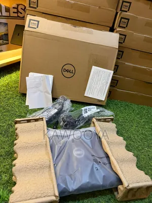 New Laptop Dell Latitude 3190 4GB Intel Celeron SSD 72GB