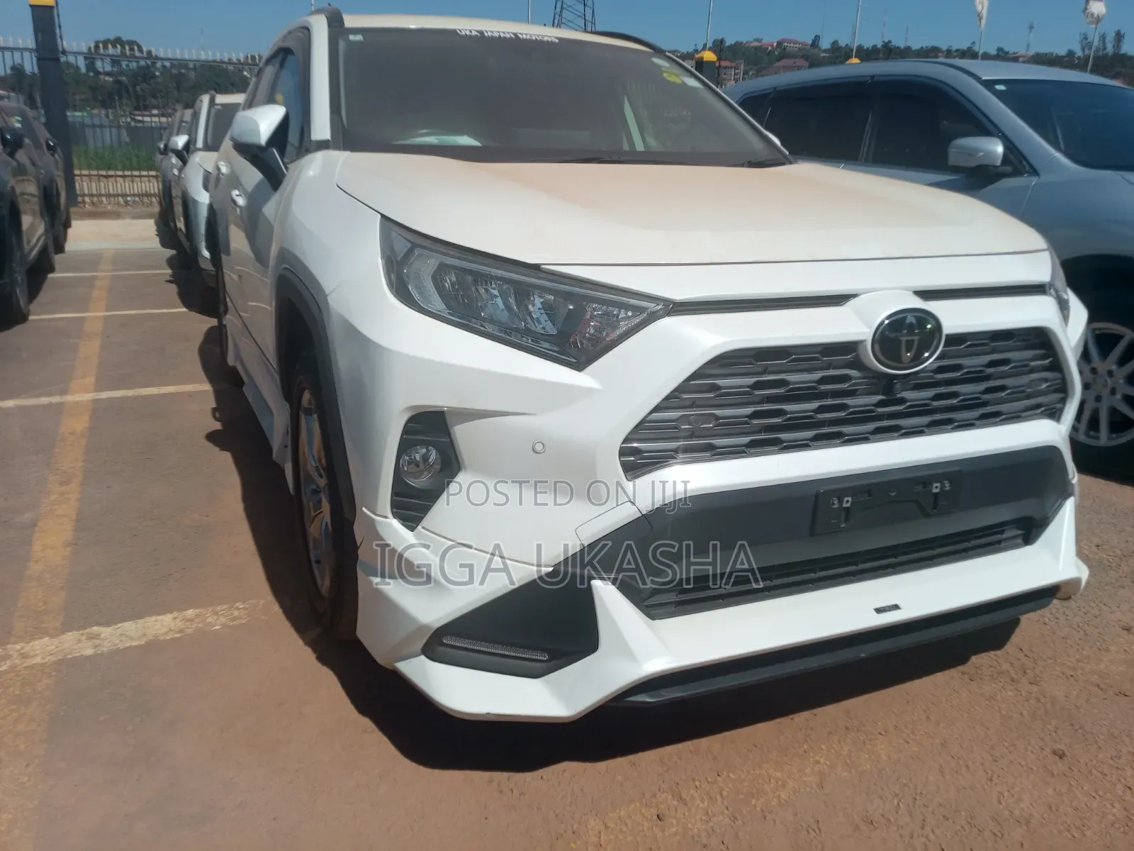 Toyota RAV4 2020 White