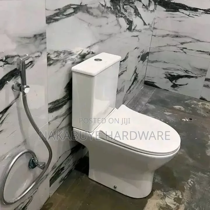 Toilet Seat Completely Set With Accessories Frencia Good Quality