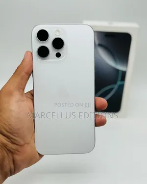 New Apple iPhone 16 Pro Max 256 GB White