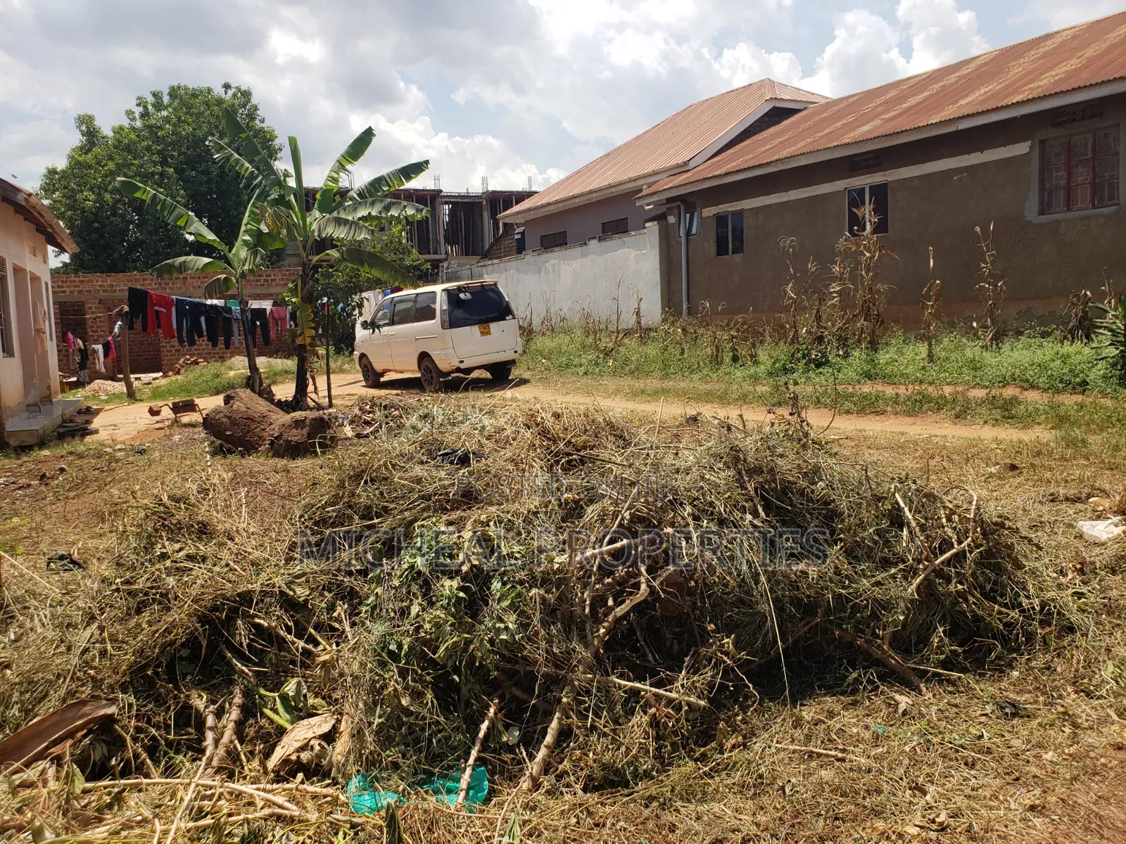 Plot for Sell Kunbuzi Gayaza Rd at 45m