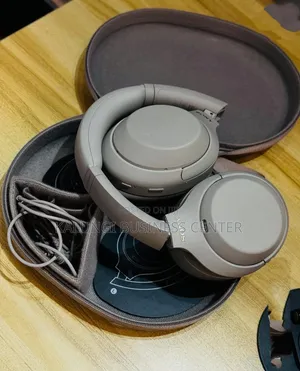 Sony WH-1000XM4