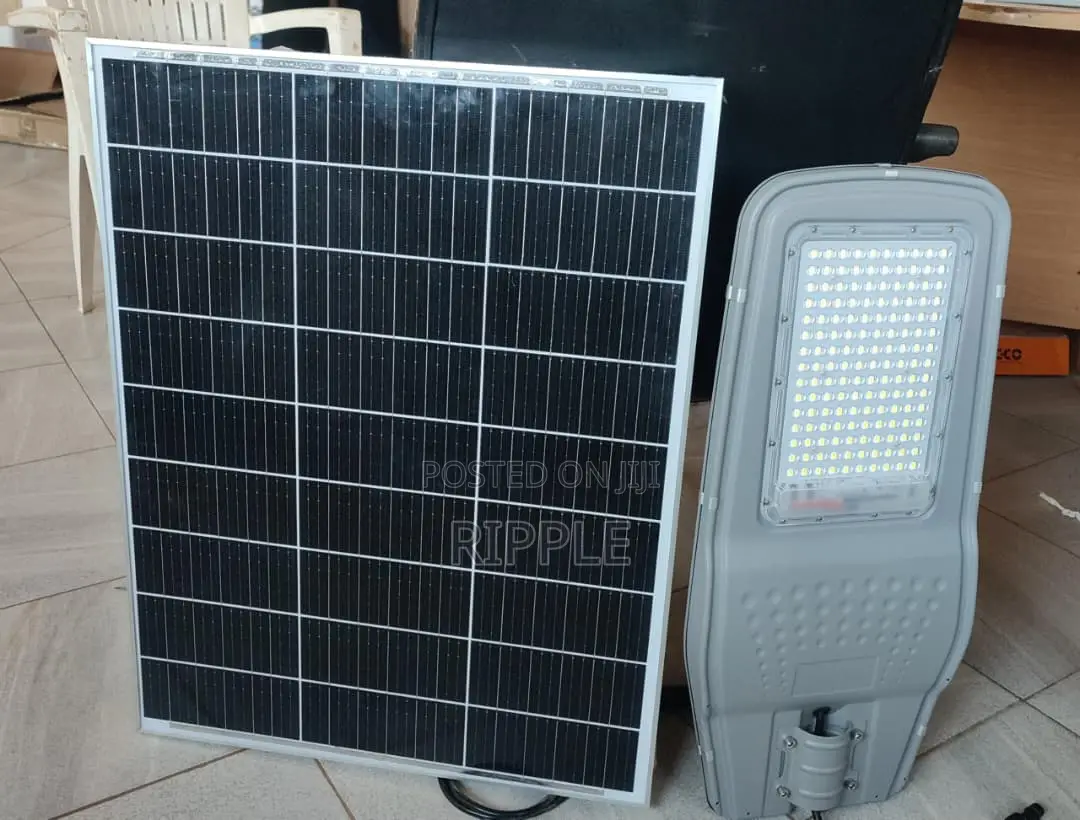 50W Solar Street Light 150 LED Outdoor Security Light
