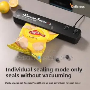 Automatic Household Food Vacuum Sealer Used to Remove Air F