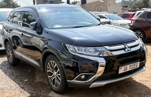 Mitsubishi Outlander 2.0 PHEV AWD 2017 Black