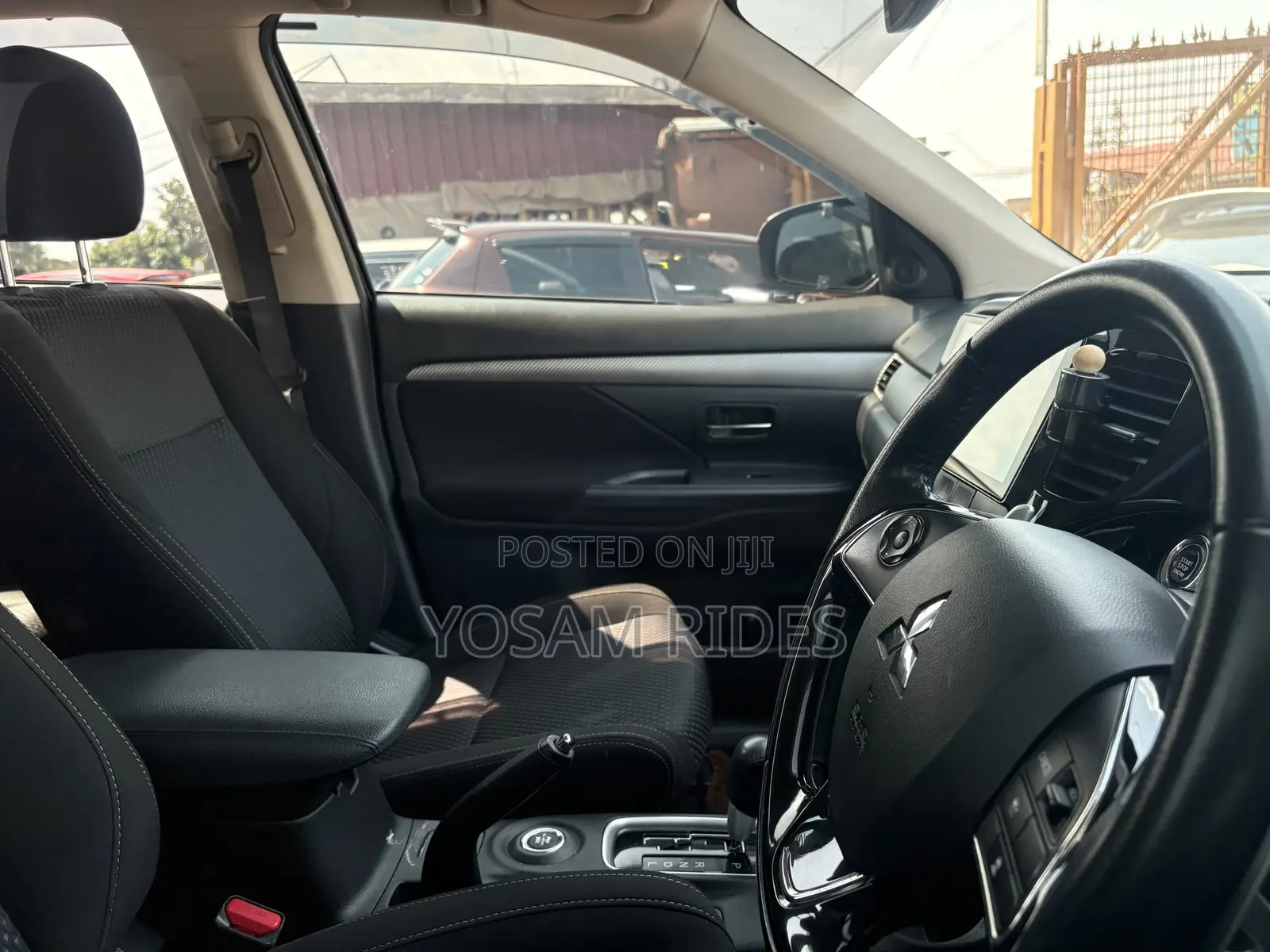 Mitsubishi Outlander 2.0 PHEV AWD 2017 Black