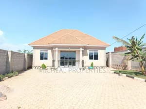 3bdrm House in Kasangati Kitti 180M, Kawempe for sale