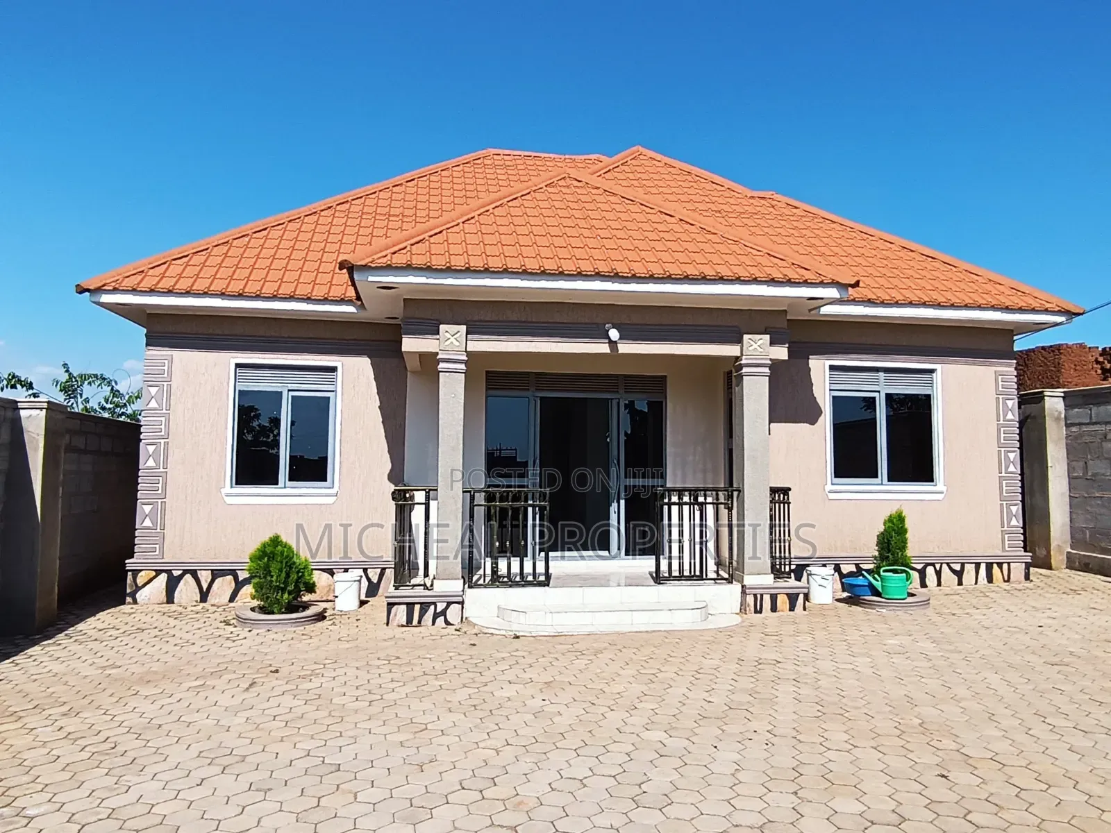 3bdrm House in Kasangati Kitti 180M, Kawempe for sale