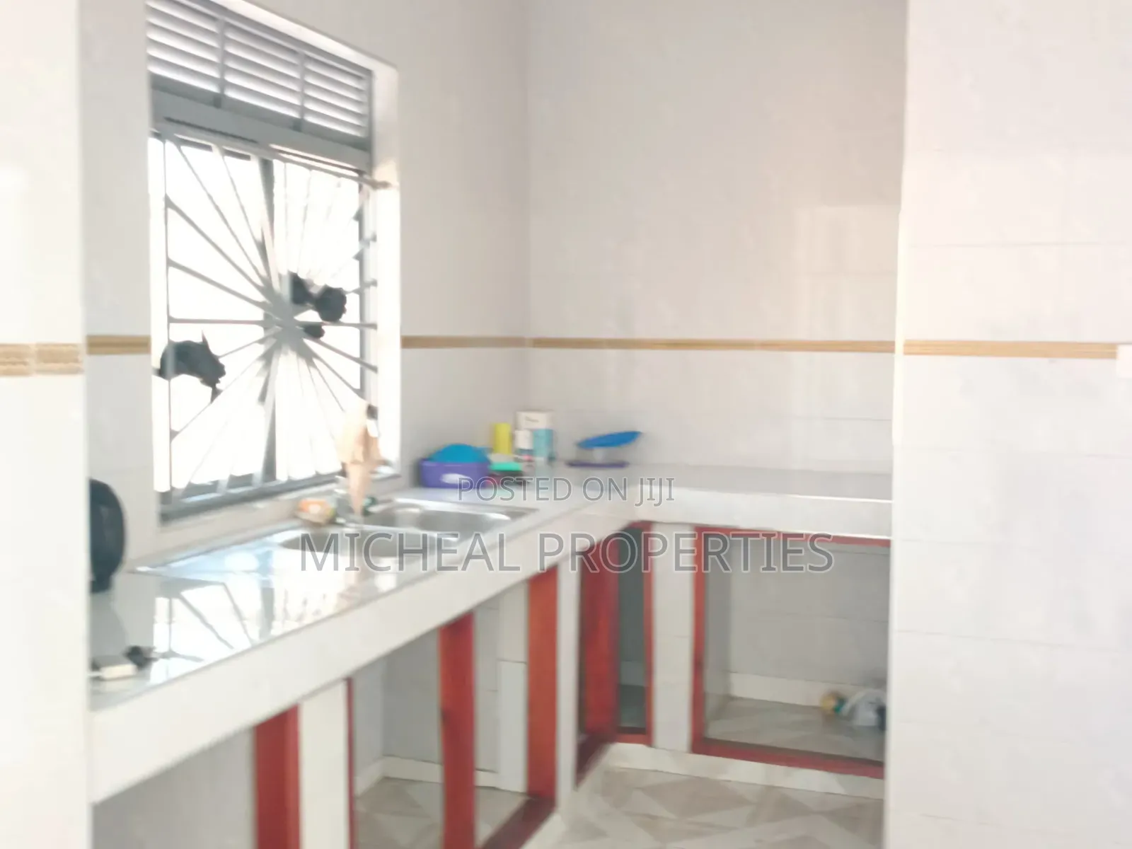 3bdrm House in Kasangati Kitti 180M, Kawempe for sale