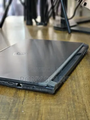 New Laptop MSI Cyborg 15 16GB Intel Core i7 SSD 1T