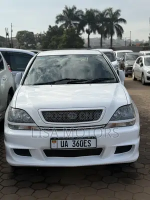 Toyota Harrier 2.2 16V 2002 White