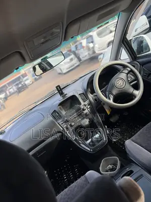 Toyota Harrier 2.2 16V 2002 White