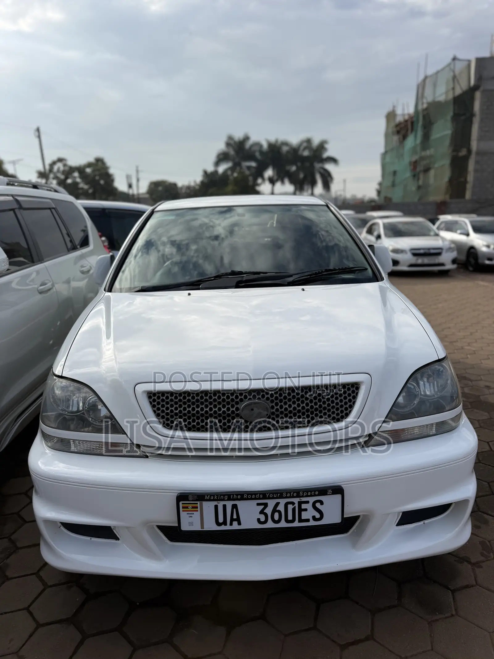 Toyota Harrier 2.2 16V 2002 White