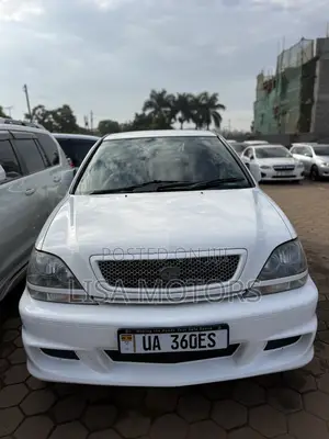 Toyota Harrier 2.2 16V 2002 White
