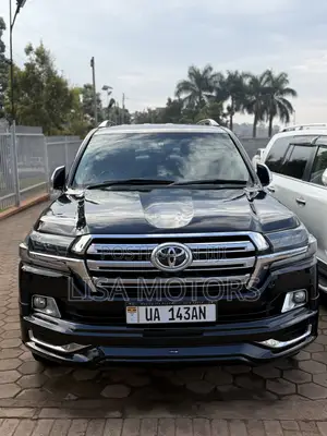 Toyota Land Cruiser 4.5 V8 VXR 2014 Black