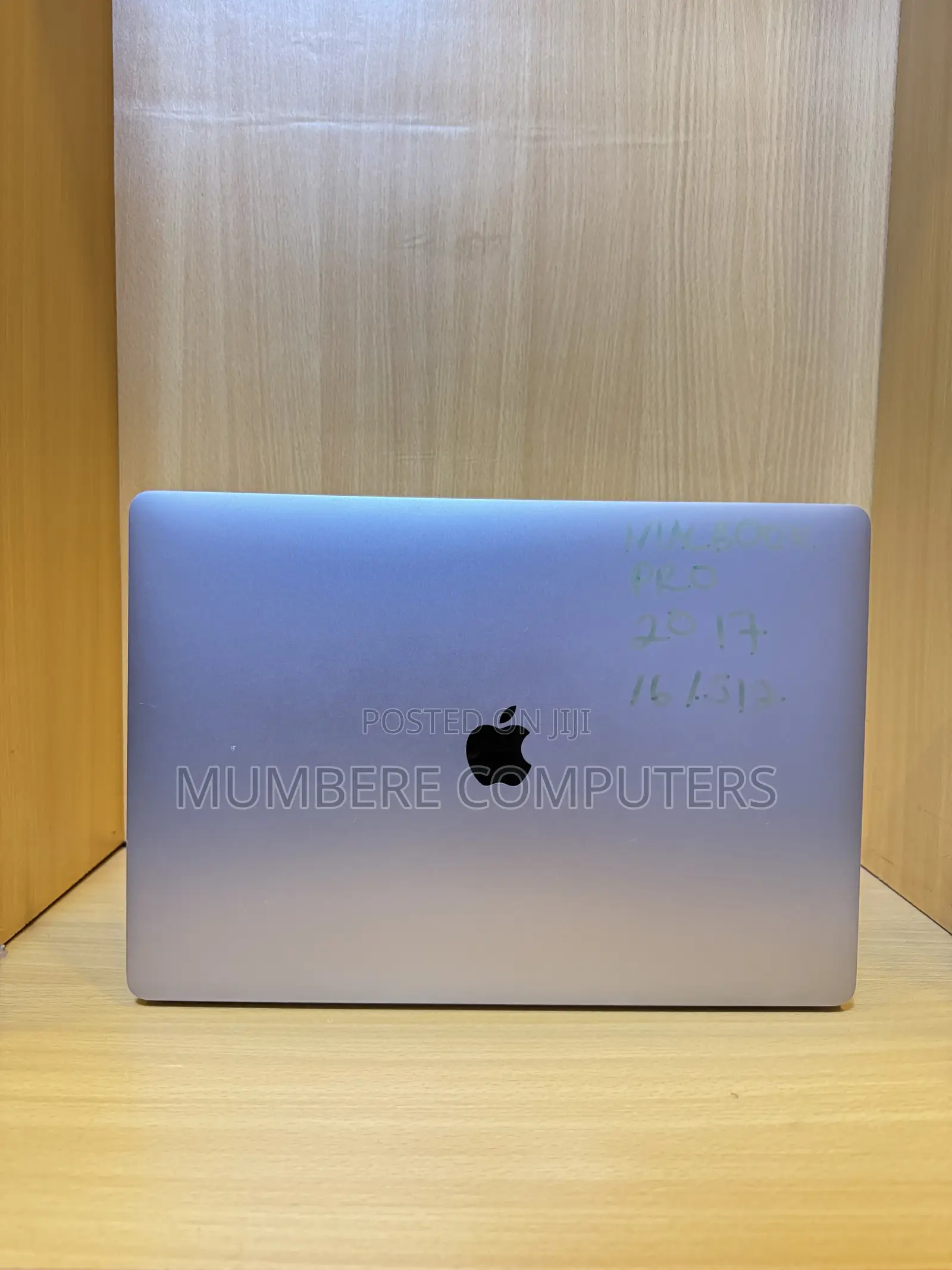 Laptop Apple MacBook Pro 2017 16GB Intel Core i7 SSD 512GB