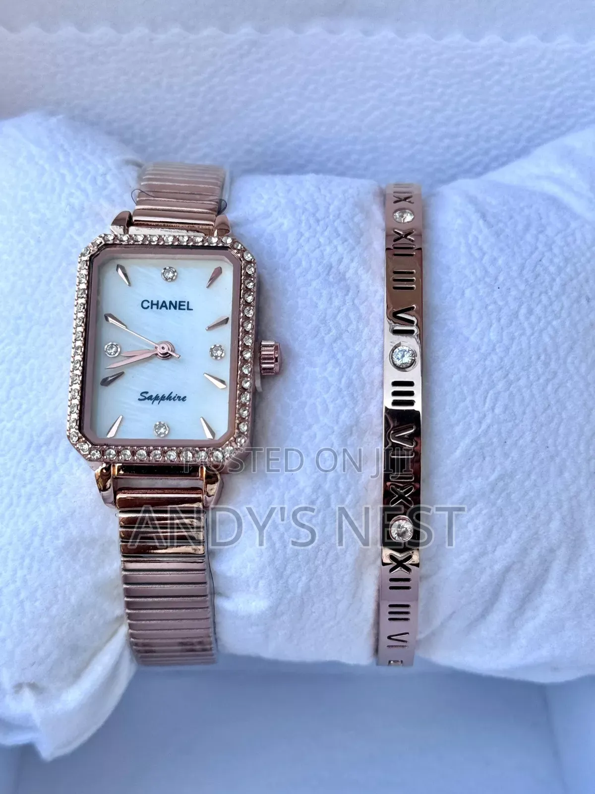 Chanel Ladies Watch With a Bracelet