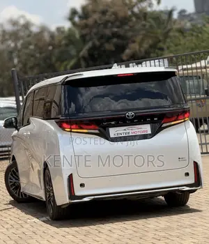 Toyota Vellfire Executive Lounge Hybrid E-Four 7-Seater 2025 White