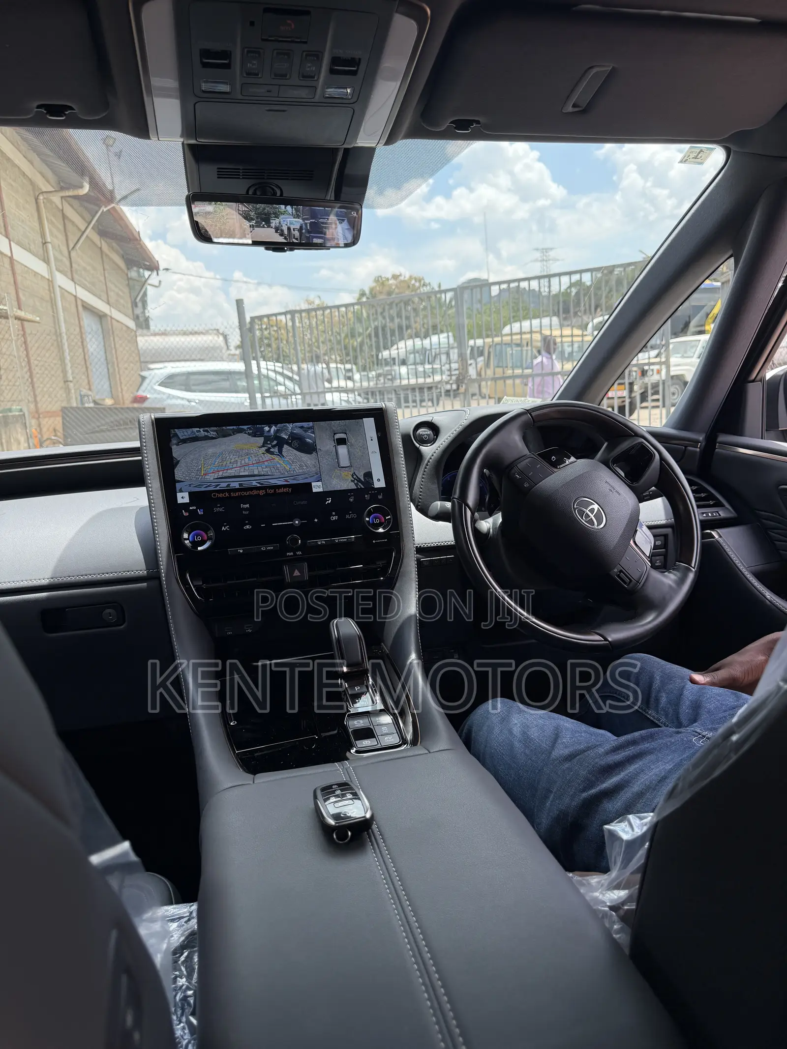 Toyota Vellfire Executive Lounge Hybrid E-Four 7-Seater 2025 White