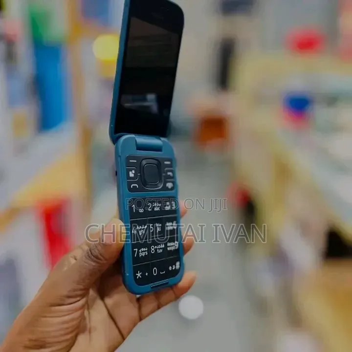 New Nokia 2660 Flip Blue