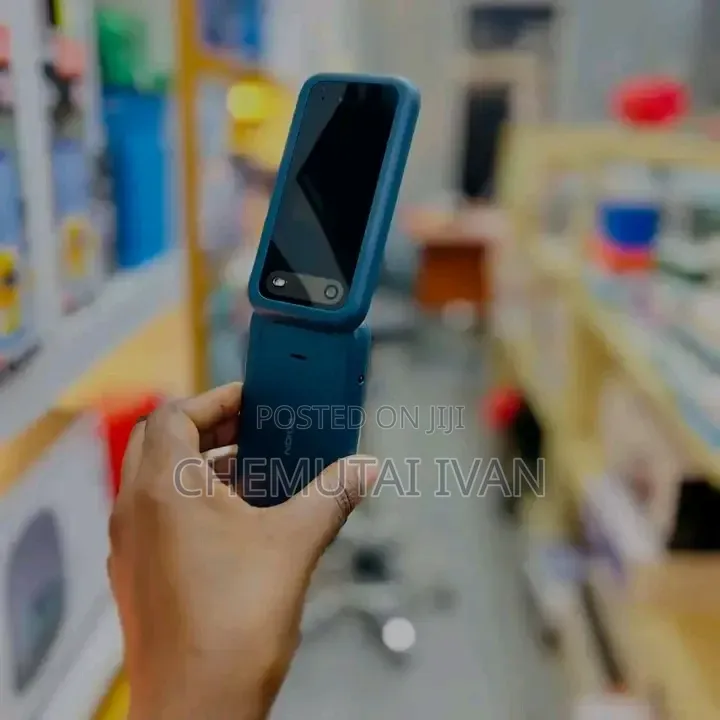 New Nokia 2660 Flip Blue