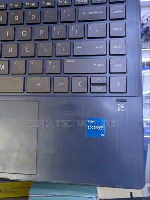 Laptop HP Pavilion 14 x360 2-in-1 8GB Intel Core i5 SSD 256GB