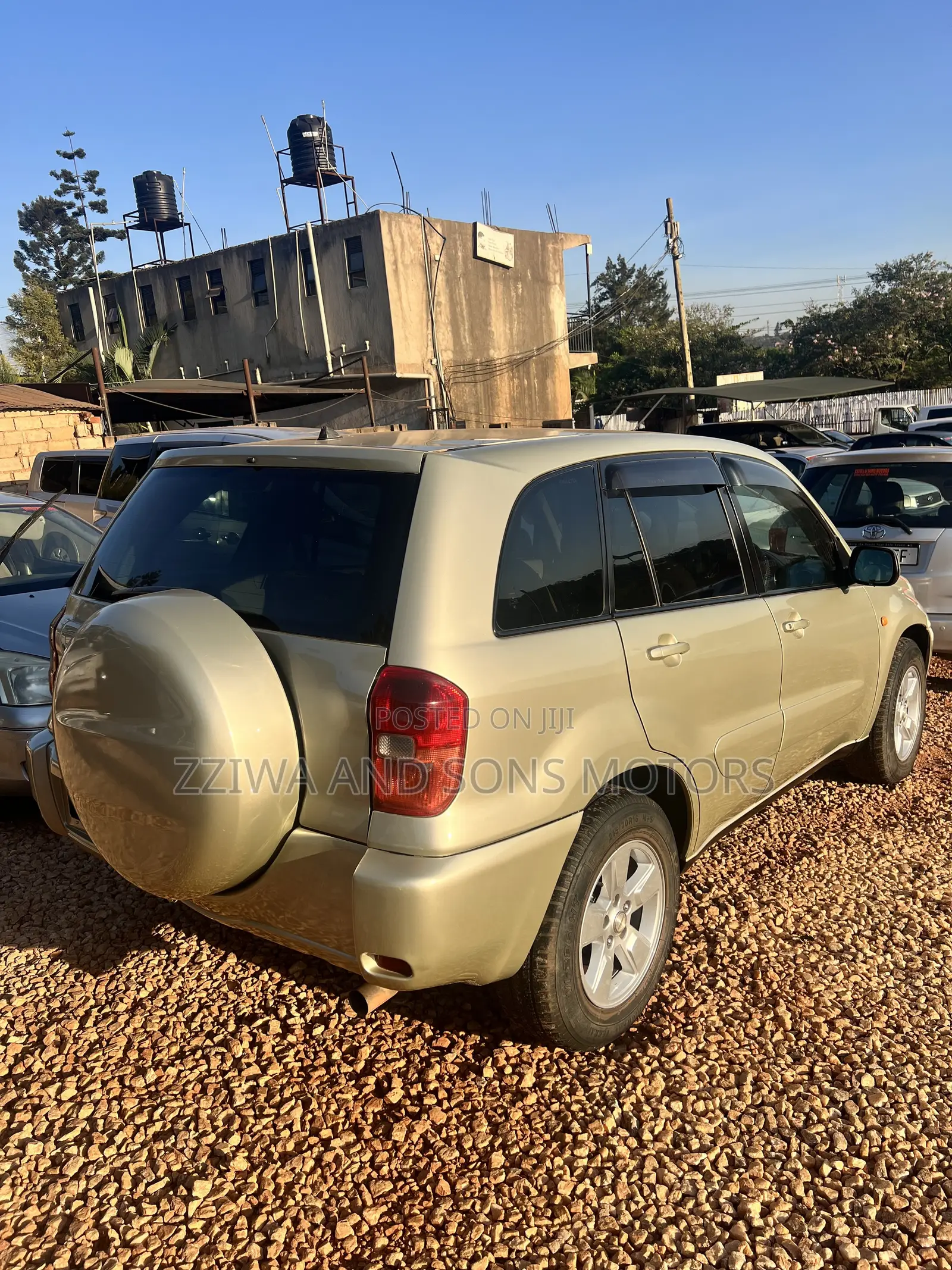 Toyota RAV4 Automatic 2000 Gold