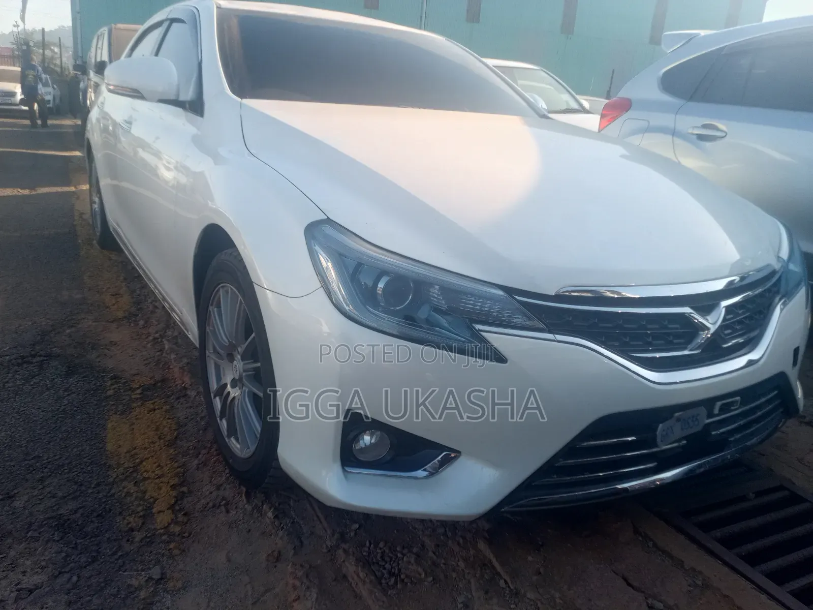 Toyota Mark X 2014 White