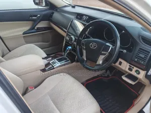 Toyota Mark X 2014 White