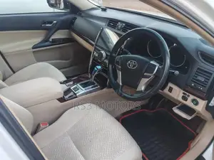 Toyota Mark X 2014 White