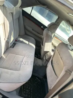 Toyota Mark II 2000 Silver