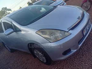 Toyota Wish 2006 Silver