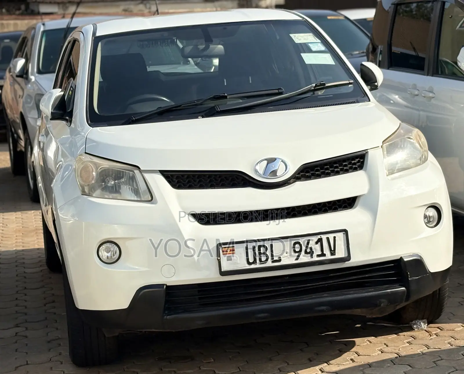 Toyota IST 2008 White