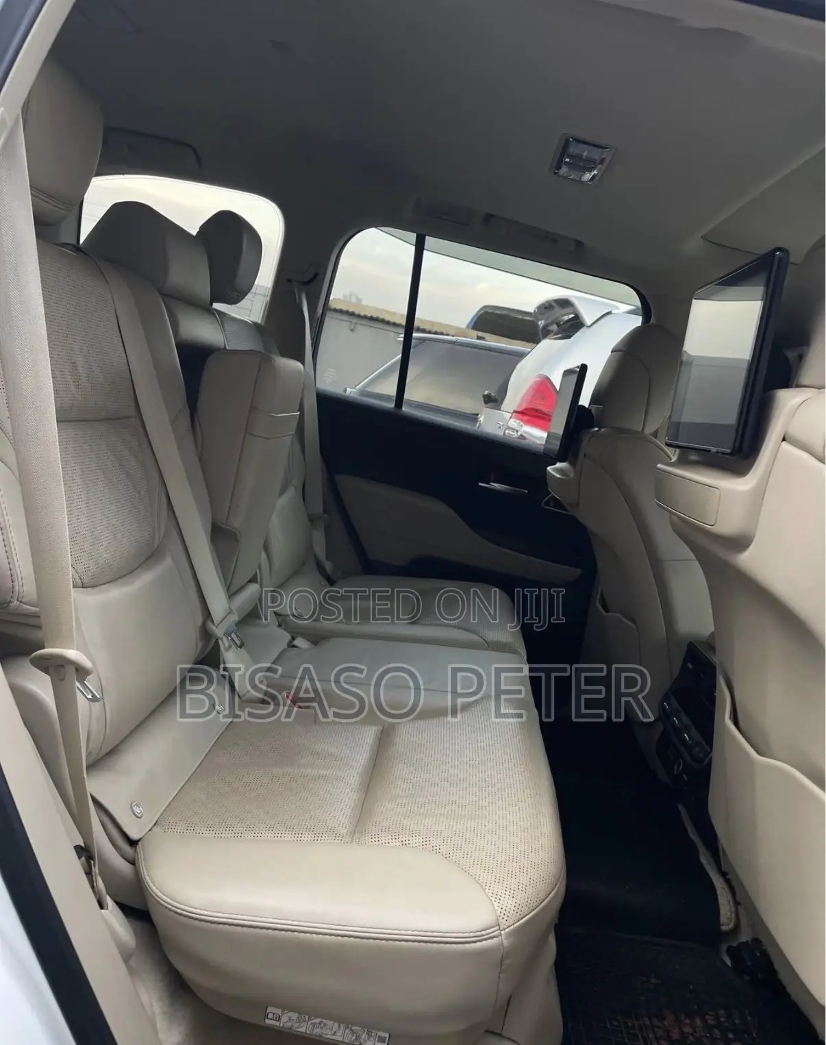 Toyota Land Cruiser 2023 White