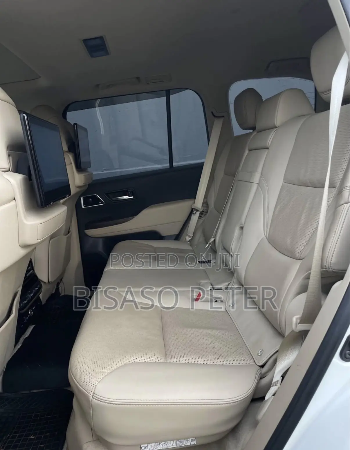 Toyota Land Cruiser 2023 White
