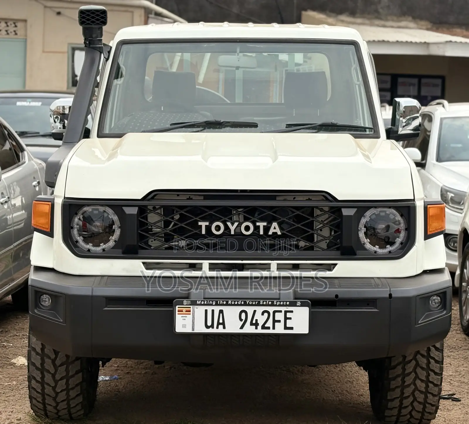 Toyota Land Cruiser 79 Series 2015 White
