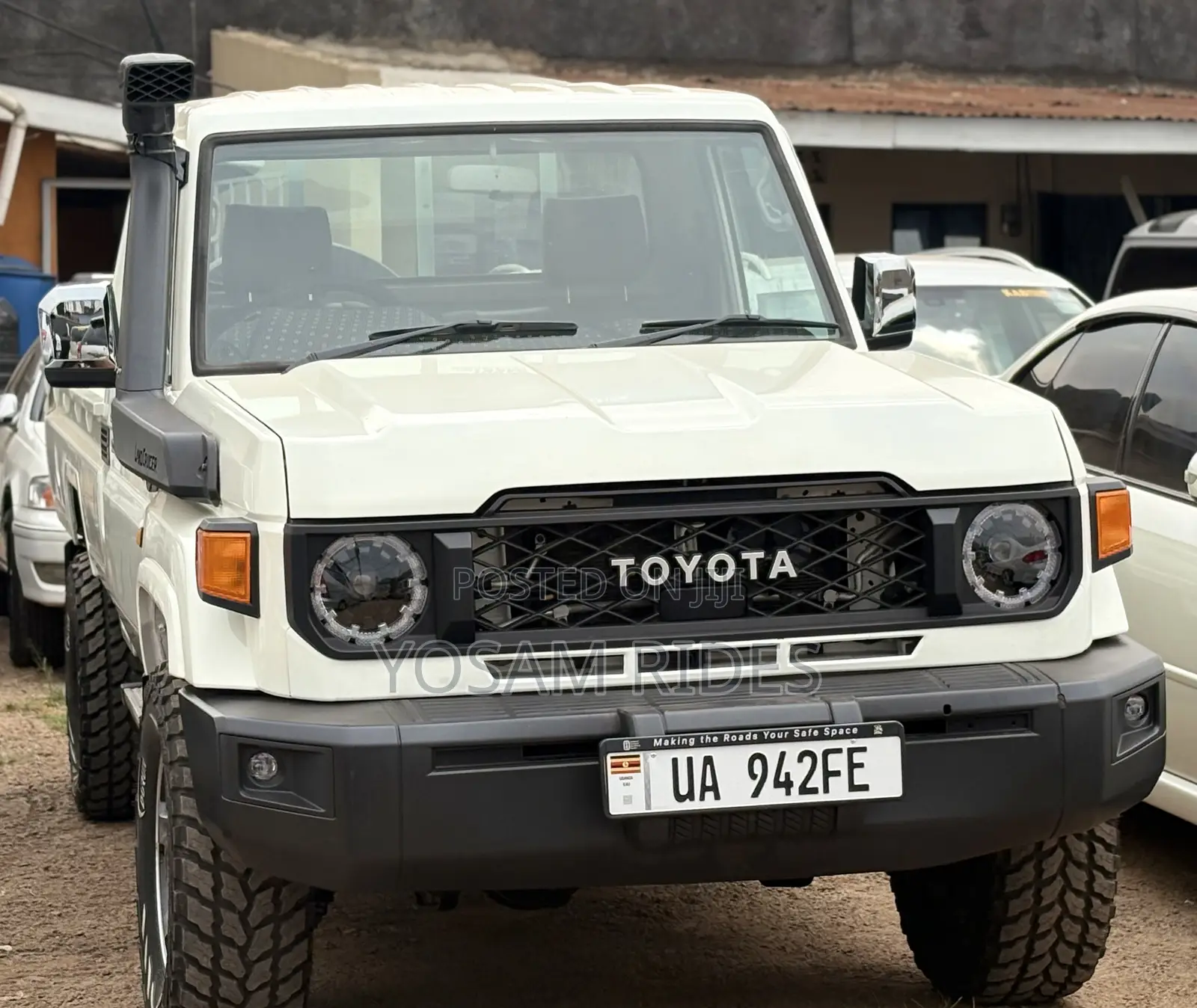 Toyota Land Cruiser 79 Series 2015 White