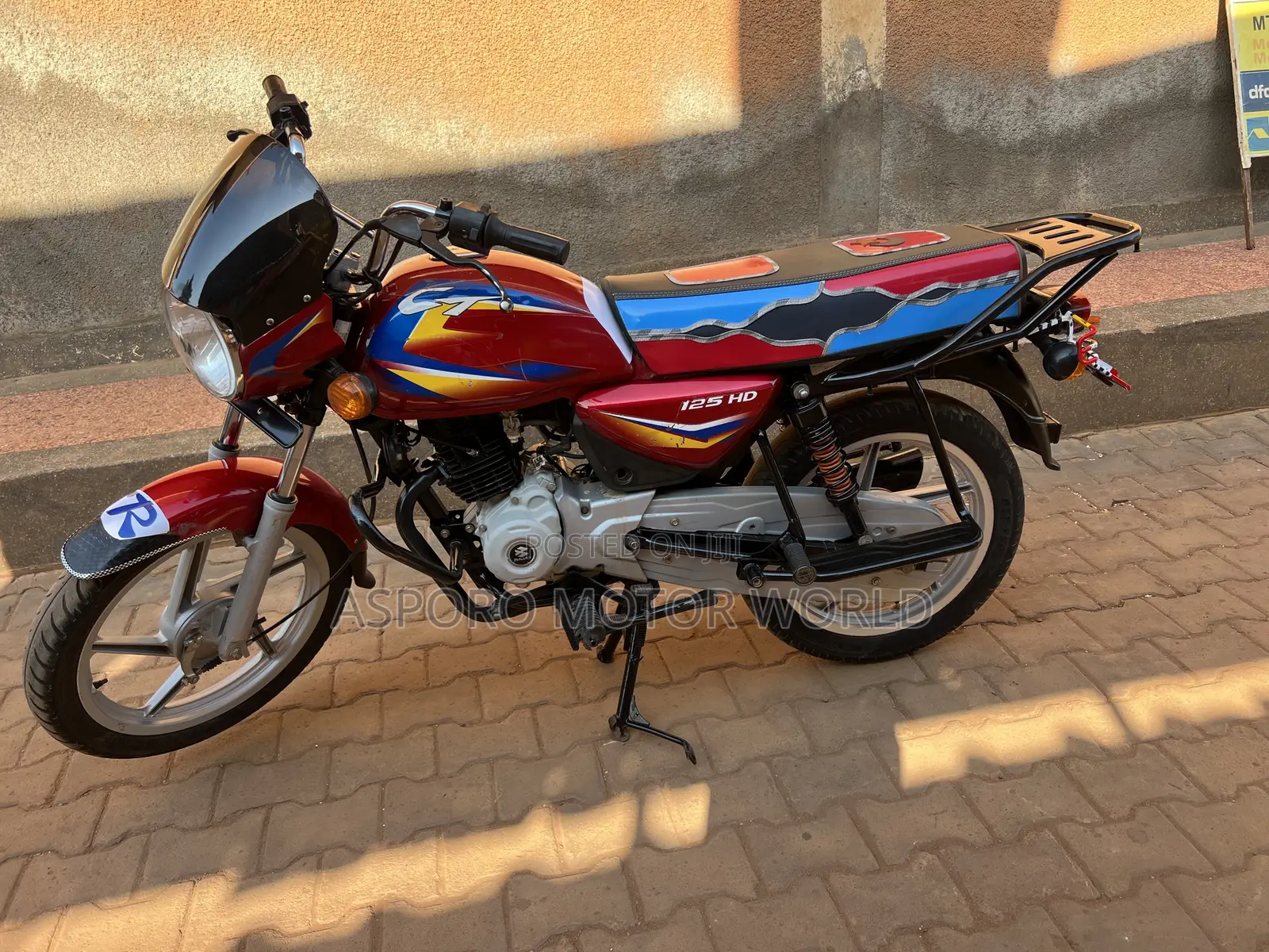 Bajaj CT 125X 2025 Red