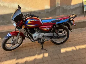 Bajaj CT 125X 2025 Red