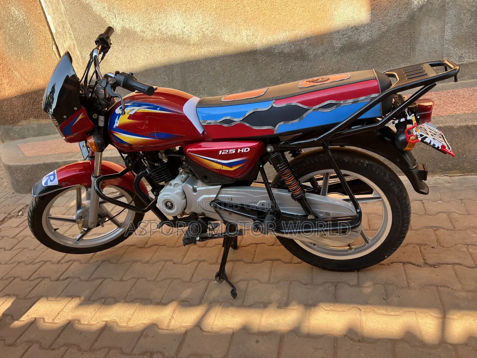 Bajaj CT 125X 2025 Red