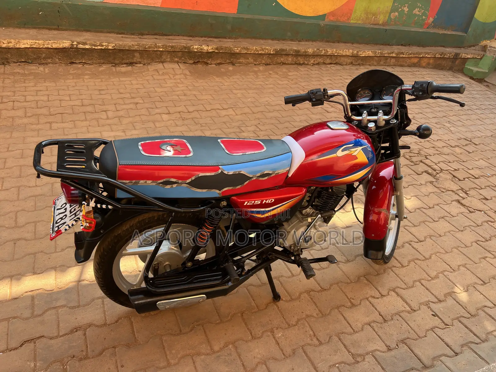 Bajaj CT 125X 2025 Red