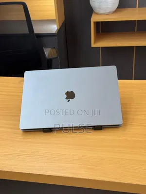 Laptop Apple MacBook Pro 2021 M1 Max 64GB Apple M1 Max SSD 512GB