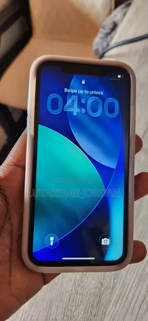 Apple iPhone 11 64 GB White